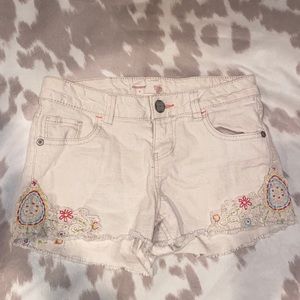 No Boundaries Shorts • off white/cream • spring floral • mid rise shorts